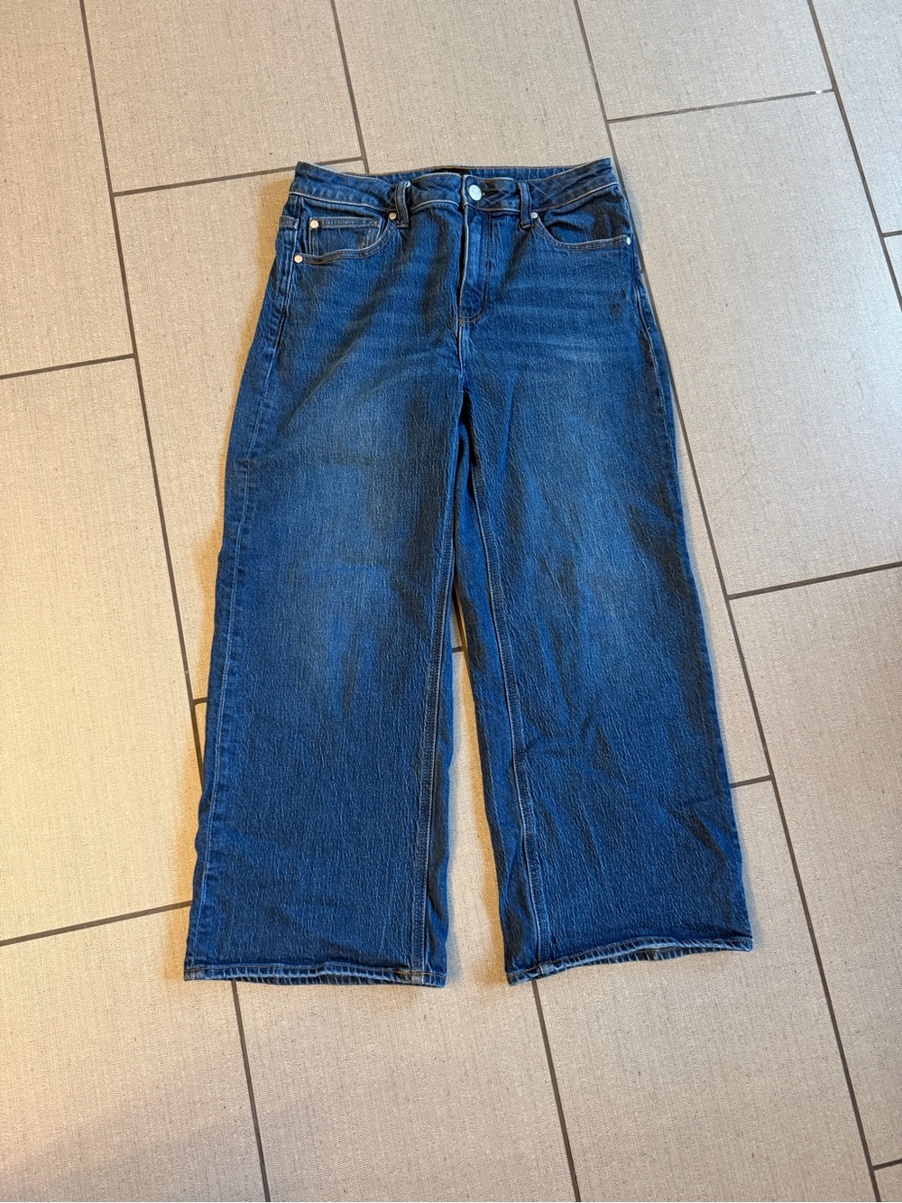Quince Relaxed Bella Straight-Leg Jeans in Dark Blue 30P, 26 inseam
